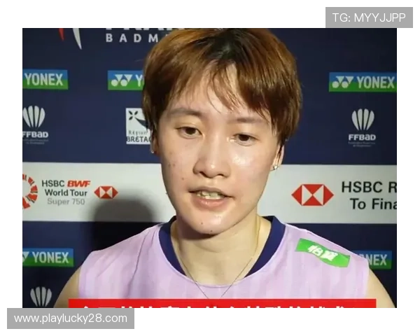 陈雨菲全运会半决赛脚踝受伤，决赛不敌山口茜